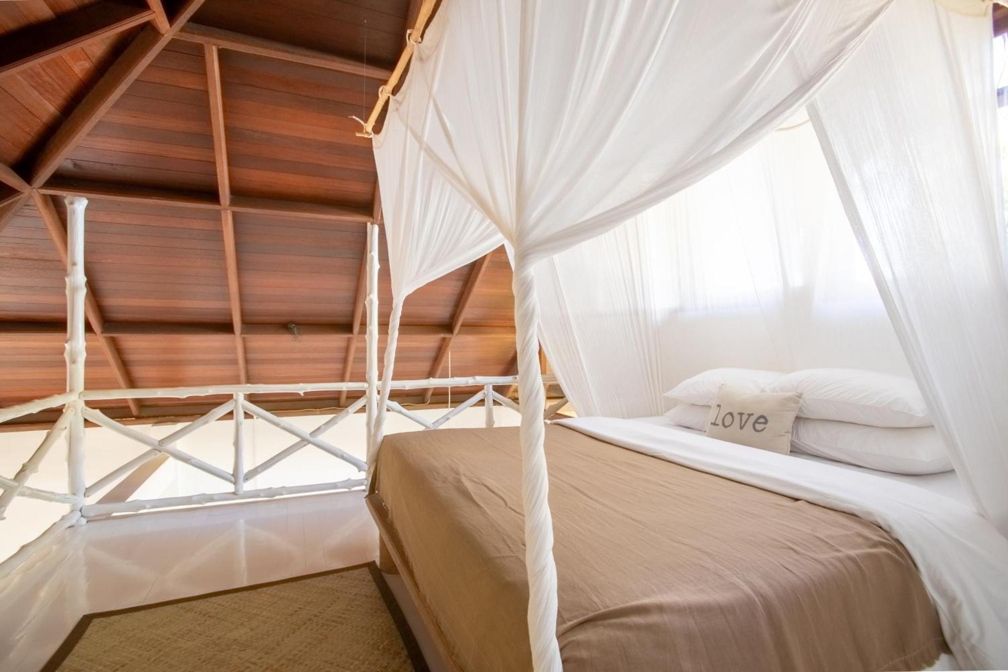 Aloita Resort Mentawai Tua Pejat Eksteriør bilde